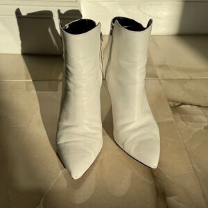 Cowboy ankle boots with a Cuban heel